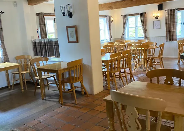 The White Hart Inn, Wilmington